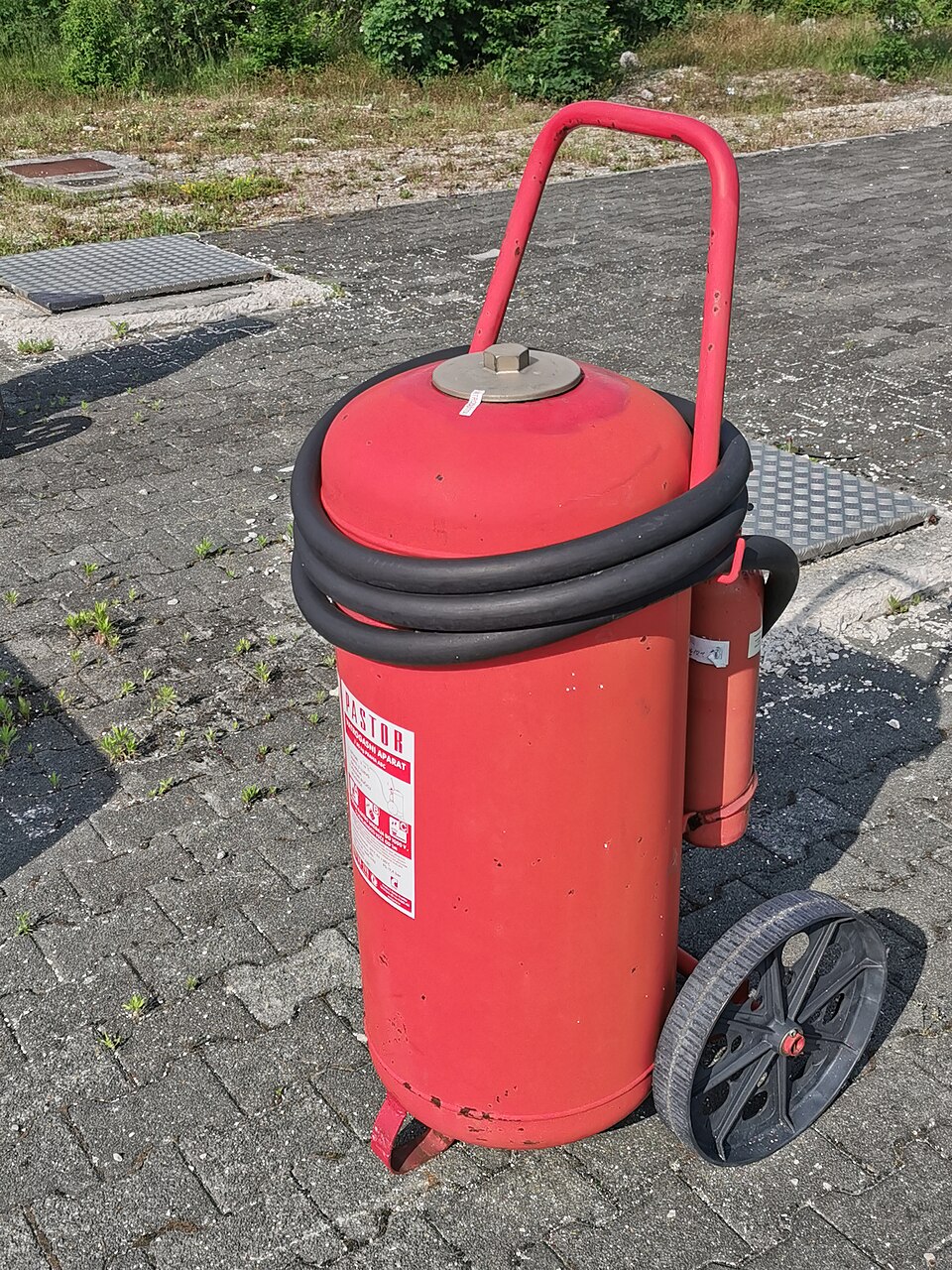 Bình chữa cháy bột ABC 8kg